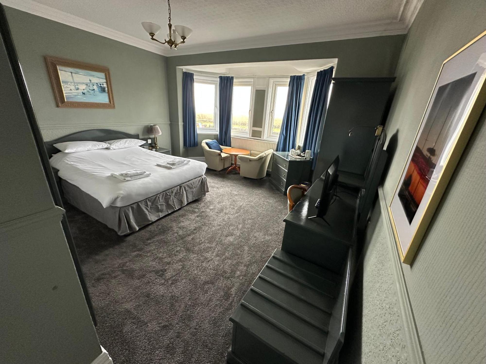 Clarkes Hotel Barrow In Furness Barrow-in-Furness Exterior foto